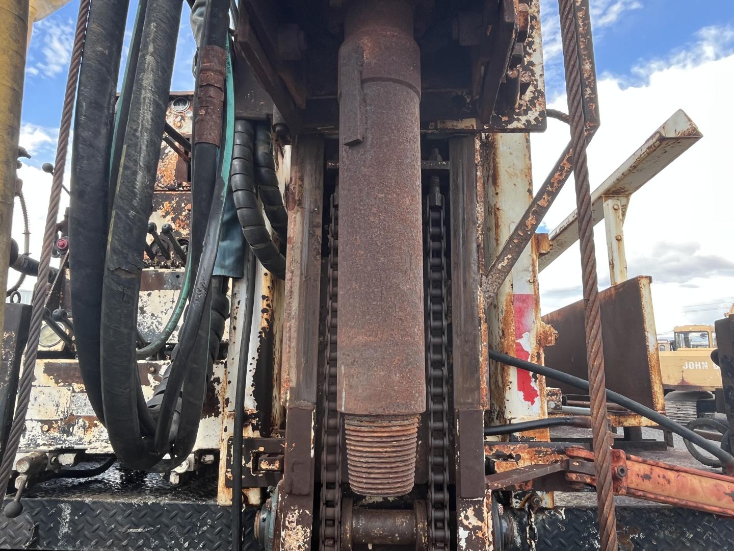 ./imagenes/INVOICE/2019/16790/PERFORADORA SIMCO 5000 WS (76).JPG